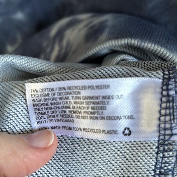 NWT Original Use Tie Dye Crewneck Pullover Sweatshirt - Picture 9 of 9